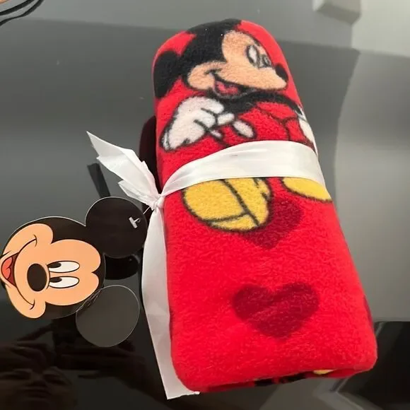 🎊last deal🎊Mickey Mouse Travel Throw - Picture 1 of 5